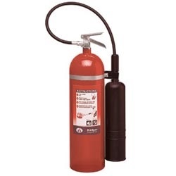 Badger 15 lb CO2 Fire Extinguisher w/ Wall Hook 21103B