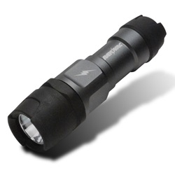 Rayovac DIY Indestructable 3AAA LED Flashlight with Batteries - 120 Lumens DIY3AAA-B